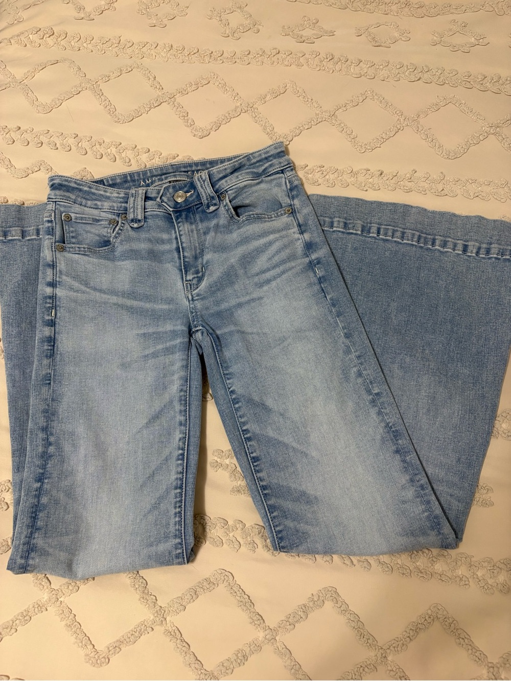 American Eagle Outfitters Light Blue Festival Flare Jeans - Picture 2 of 8